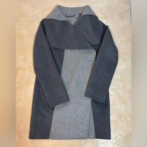 Diane von Furstenberg Women’s Jacket Small (Used)